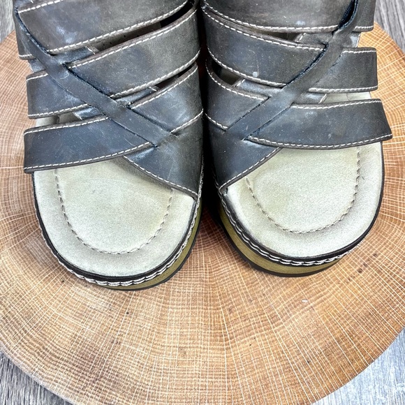 *Lower East Side | Vintage 90's Y2K Brown Chunky Platform Slides Sandals Size 9 - Picture 10 of 16